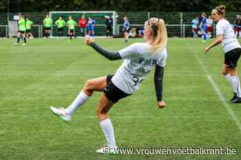 📷 Belgian Cat duikt opnieuw op bij Club Brugge om mee te trainen - Vrouwenvoetbalkrant