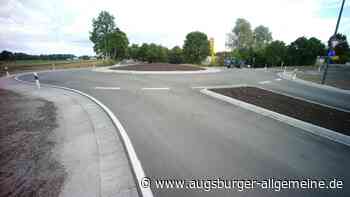 Aichach: Der neue Kreisverkehr an der Ecknacher Obi-Kreuzung ist fertig | Aichacher Nachrichten - Augsburger Allgemeine
