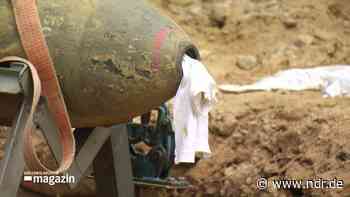 Kiel: Weltkriegsbombe auf Schulgelände entschärft - NDR.de