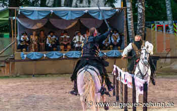 Historische Reiterspiele: Waghalsige Kunststücke hoch zu Ross in Memmingen - Allgäuer Zeitung