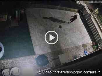 Bologna e Modena, furti in appartamento: fermata la banda dopo la fuga sui tetti - Corriere