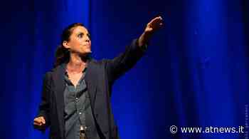 Canelli, ultimo appuntamento all'Anfiteatro La Moncalvina con lo spettacolo Dita di Dama - ATNews.it - ATNews