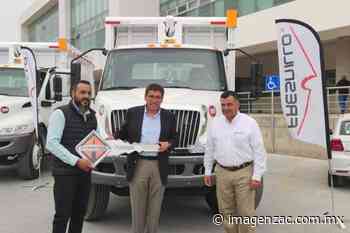 Fresnillo plc dona dos camiones de basura al municipio de Fresnillo - Imagen de Zacatecas, el periódico de los zacatecanos