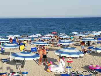 Donna aggredisce ragazza in spiaggia: “Sei il demonio” - Soverato Web