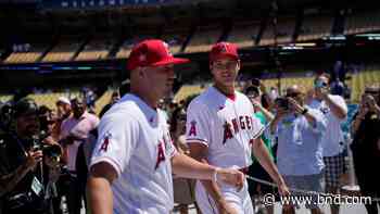 Mike Trout sidelined at least another week with back issues - Belleville News-Democrat