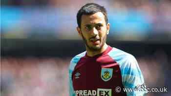 Dwight McNeil: Everton closing in on Burnley winger after signing Ruben Vinagre