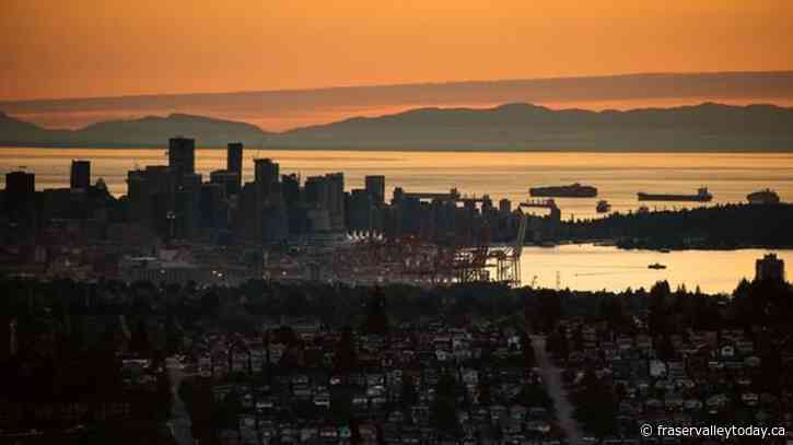 More B.C. heat records fall, conditions prompt flood watch, but no heat emergency
