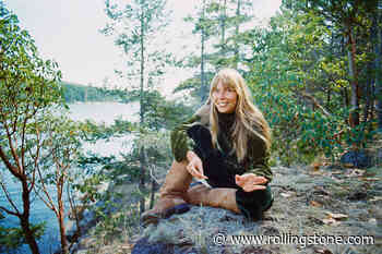 New Joni Mitchell Box Set Chronicles the Turn She Took After ‘Blue’