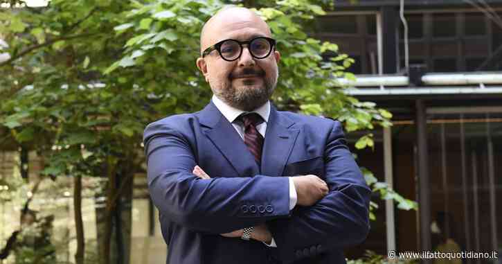 Nuova polemica sul direttore del Tg2 Sangiuliano per i suoi rapporti con FdI. Dopo le parole di La Russa protesta l’Usigrai