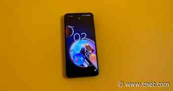 Asus Zenfone 9 Gets All the New Phone Specs Into a Small Size With Big Cameras     - CNET