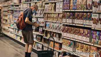 US economy shrank 0.9% last quarter, its 2nd straight drop