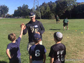 Orthodox baseball phenom Elie Kligman teaches kids in Palo Alto – J. - The Jewish News of Northern California