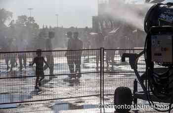 'Like a giant cannon': K-Days deploys snow machine to help visitors chill out