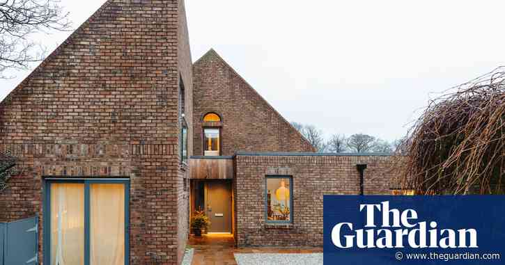 Let there be light: a radically revamped 1980s home