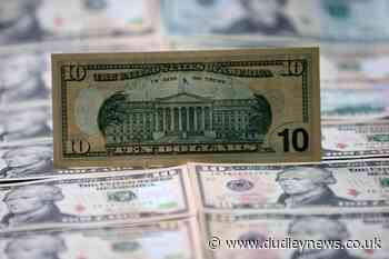 US economy shrank 0.9 last quarter for its second straight drop - Dudley News