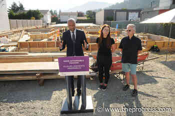VIDEO: Federal housing minister in Chilliwack to announce $10 million for low-income project for women - Chilliwack Progress