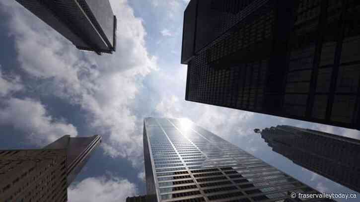 Statistics Canada to release its latest reading on economic growth this morning