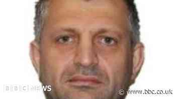 Essex Police seek Romanian man in Grays lorry deaths probe