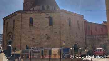 Aumentano i cassonetti davanti alla Chiesa di San Sepolcro: Biondi (Pd) non ci sta - PisaToday