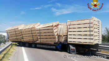 Camion intraversato, chiusa la Modena-Sassuolo - ModenaToday