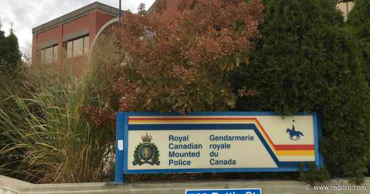 Kamloops man helps local Mountie arrest wanted suspect - radionl.com