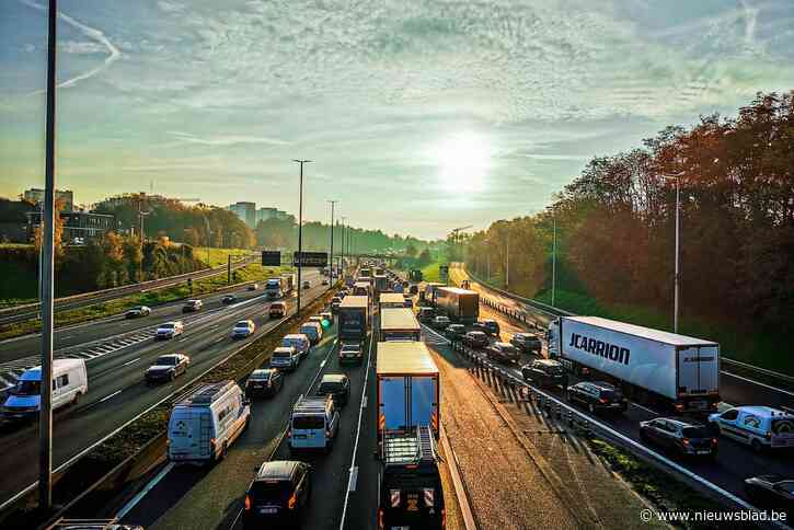 Vlaamse regering hakt eerste knopen door voor vlotter verkeer op Brusselse Ring: dit gaat er veranderen