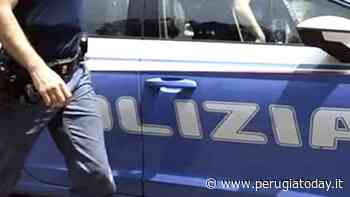 Foligno, evade dalla detenzione domiciliare: trovato mentre si aggira tra le auto parcheggiate - PerugiaToday