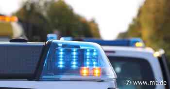 Autofahrer fährt Spiegel ab und flüchtet - Mindener Tageblatt