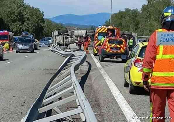 Un camion chargé de terre s’est renversé sur la chaussée vers 14h50 sur l’autoroute A51, entre Forcalquier (n°19) et Peyruis (n°20), en direction de La Saulce/Gap.