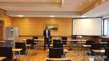 Oval oder offen? Warum in Stephanskirchen über die Sitzordnung im Gemeinderat diskutiert wird