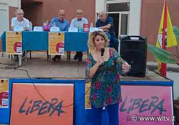 Floridia, emozione alla presentazione del libro "Più forte della Mafia": platea commossa - Digitale terrestre free: canale 652 - WLTV