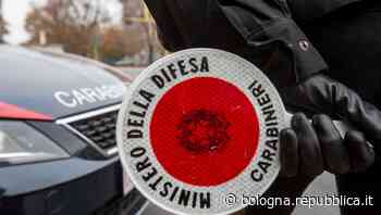 Modena, la suocera e il compagno la prendono a calci e pugni. Lei è incinta. Arrestati - La Repubblica