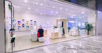 Is Solana Leading Crypto Into Retail or Trailing Apple? - CoinDesk