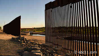 US to fill gaps in Trump-funded border wall at open area near Yuma, Arizona