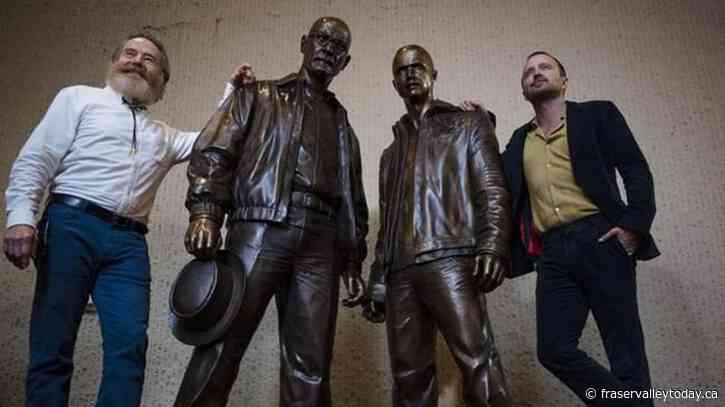 ‘Breaking Bad’ statues shine light on actors, Albuquerque