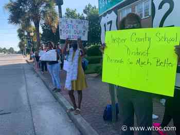 Parents protesting over Jasper Co. School District changes - WTOC