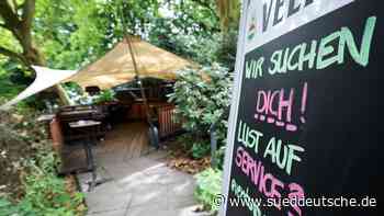 Arbeitsmarkt - Experten: Personalnot Ergebnis fehlender Neueinstellungen - Wirtschaft - Süddeutsche Zeitung - SZ.de