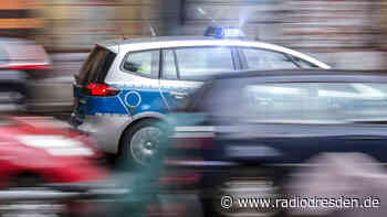 40-Jähriger bedroht in Riesa Passanten mit Machete und Messer - Radio Dresden