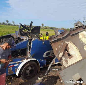 Criminosos explodem carro-forte na BR-316, em Bacabal - Portal MA98
