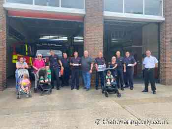 VIDEO: Havering community thank our brave firefighters. - The Havering Daily