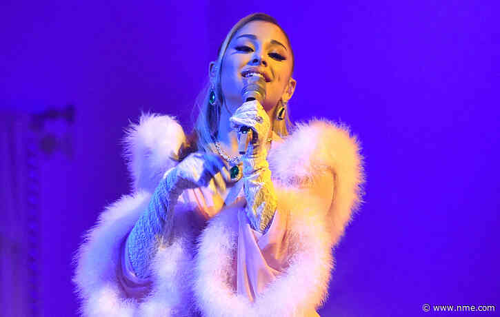 Ariana Grande fires back at fan asking her to “remember that you’re a singer”