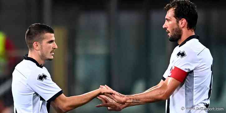 Lecce sconfitto di misura dal Parma in amichevole: segna Mihaila - Tuttosport