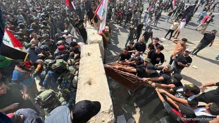 Iraqi protesters breach parliament building in Baghdad