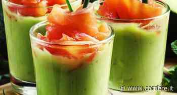 Estate, un’idea per l’aperitivo: salmone, crema di avocado e prosecco rosé - Corriere della Sera