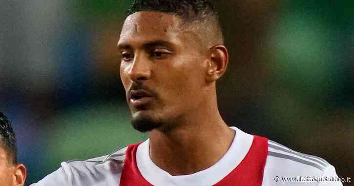 Sebastien Haller, il tumore ai testicoli è maligno. L’annuncio del Borussia Dortmund: “Dovrà fare chemioterapia”