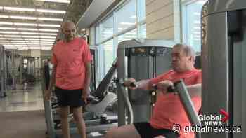 Aging gainfully: Edmonton seniors hit the gym together in the name of health, friendship - Global News