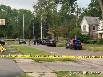 Saginaw police arrest suspect in death of man found in driveway - MLive.com