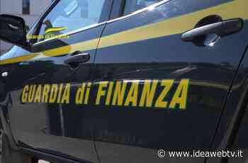 La Guardia di Finanza di Bra ha scoperto un commercio abusivo online di prodotti accessori ai tabacchi da fumo - IdeaWebTv