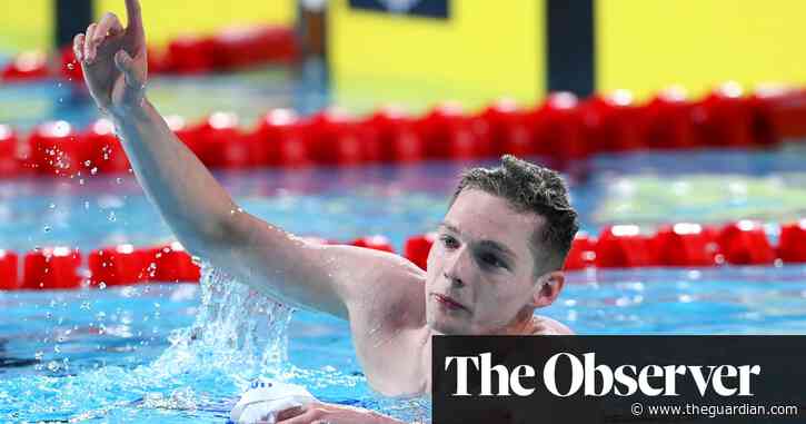 Scott powers home to beat Dean to 200m freestyle gold for Scotland