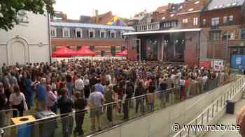 Eerste avond van M-IDZOMER in Leuven is meteen een succes: "Uniek, een festival in een museum" - ROB-tv
